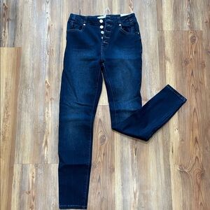 NWT KanCan Dark Indigo Skinny Jeans
